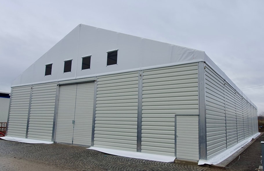 plátno_hala_trapéz_2jpg