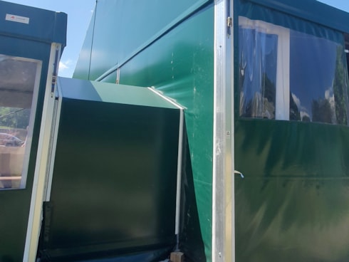 spojenie_plachtových_hál-1