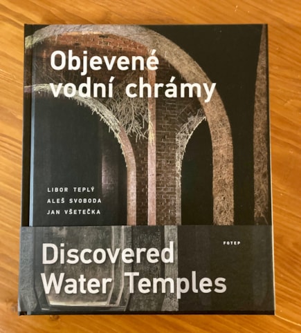 Objevené vodní chrámy