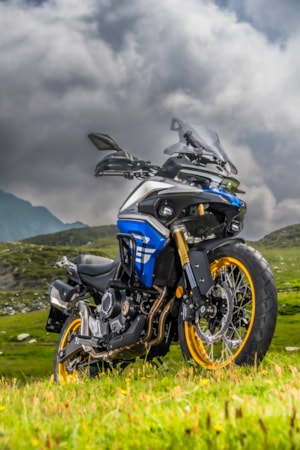 Voge-525-dsx-adventure-1