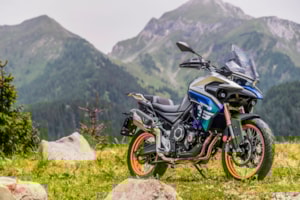 Voge-525-dsx-adventure-3