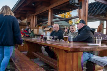 Než se jde spát, musí se spláchnou prach