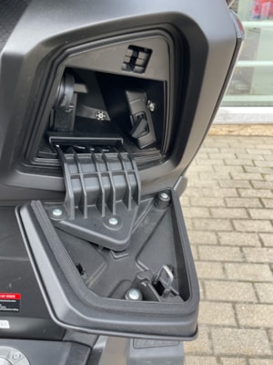 Pravý kastlík SR4 Max