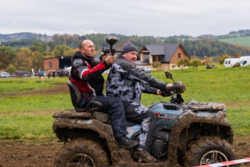 Střelba na terč z vlka a za jízdy