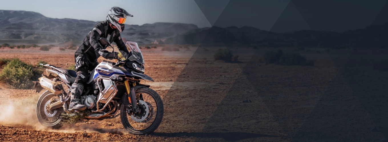 element_model_banner-GRX-Voge