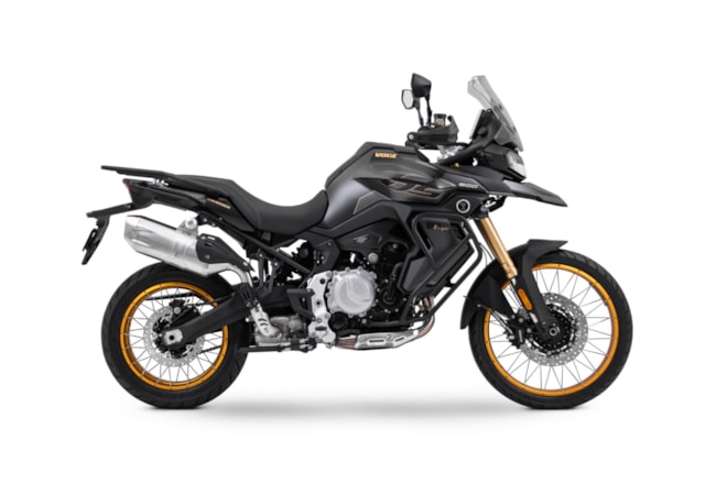 900dsx-black-knight-titulka