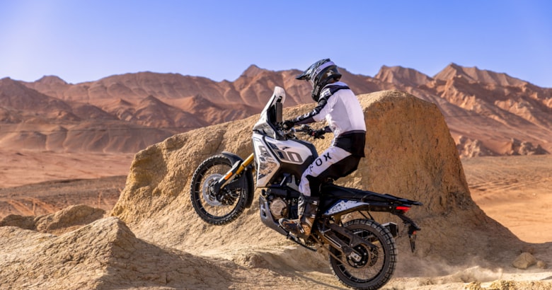 Voge 800 Rally: Univerzál s duší rally raidu