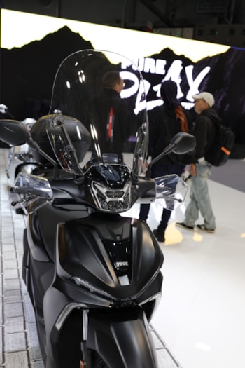 Voge SR16 na výstavě EICMA 2024