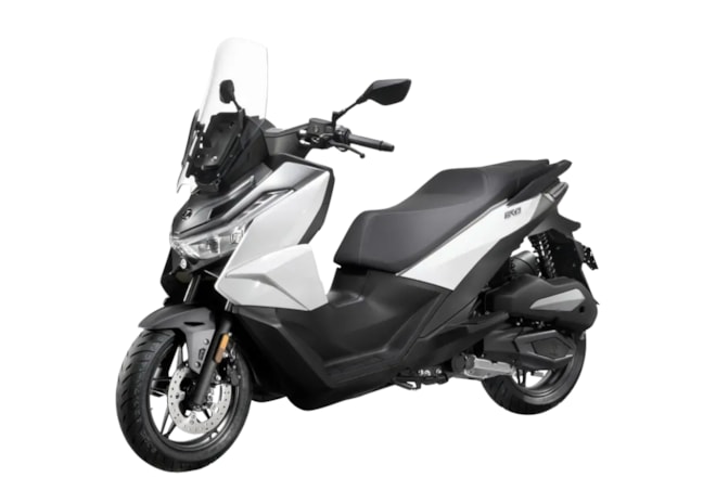 Voge SR3 250-bílá-2