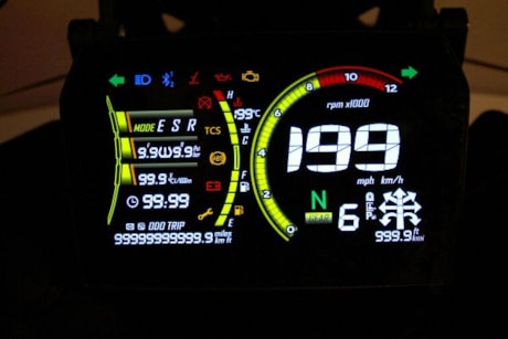 tachometr 625dxs