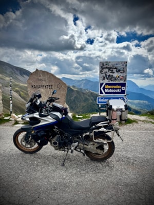 Mparos pass.JPG