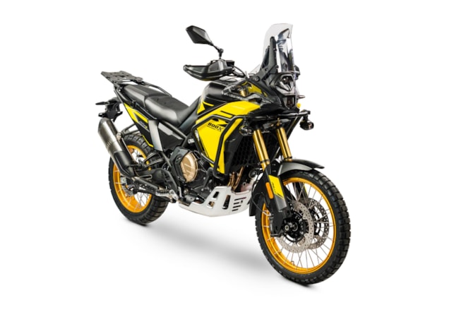 Voge-800-Rally-yellow-2