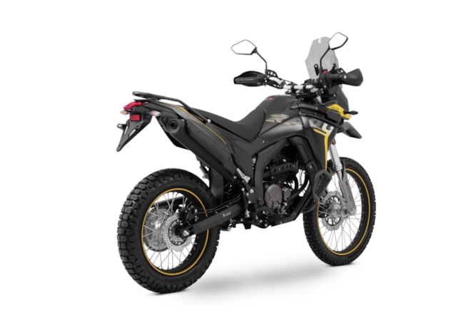 VOGE 300 Rally_Studio_black_8-web