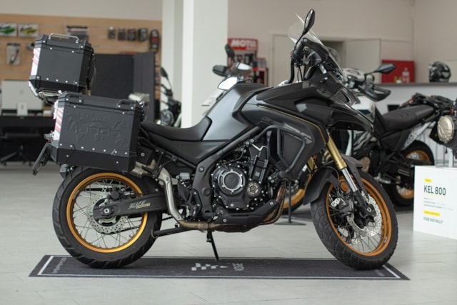 Předváděcí motorka VOGE 525 DSX Touring | černá/matná