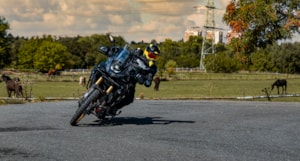 Voge_800_Rally_Akcni_11