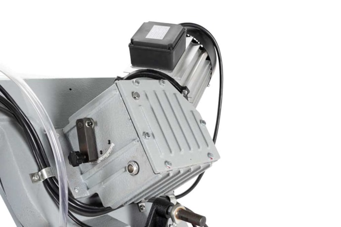 006_bs712turn-g-400v