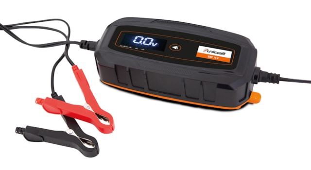 Nabíječka autobaterií EBC 75 E