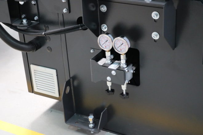 Pegas pásová pila na kov 300x320 A-CNC-R 5