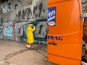 odstranovani graffiti (3)