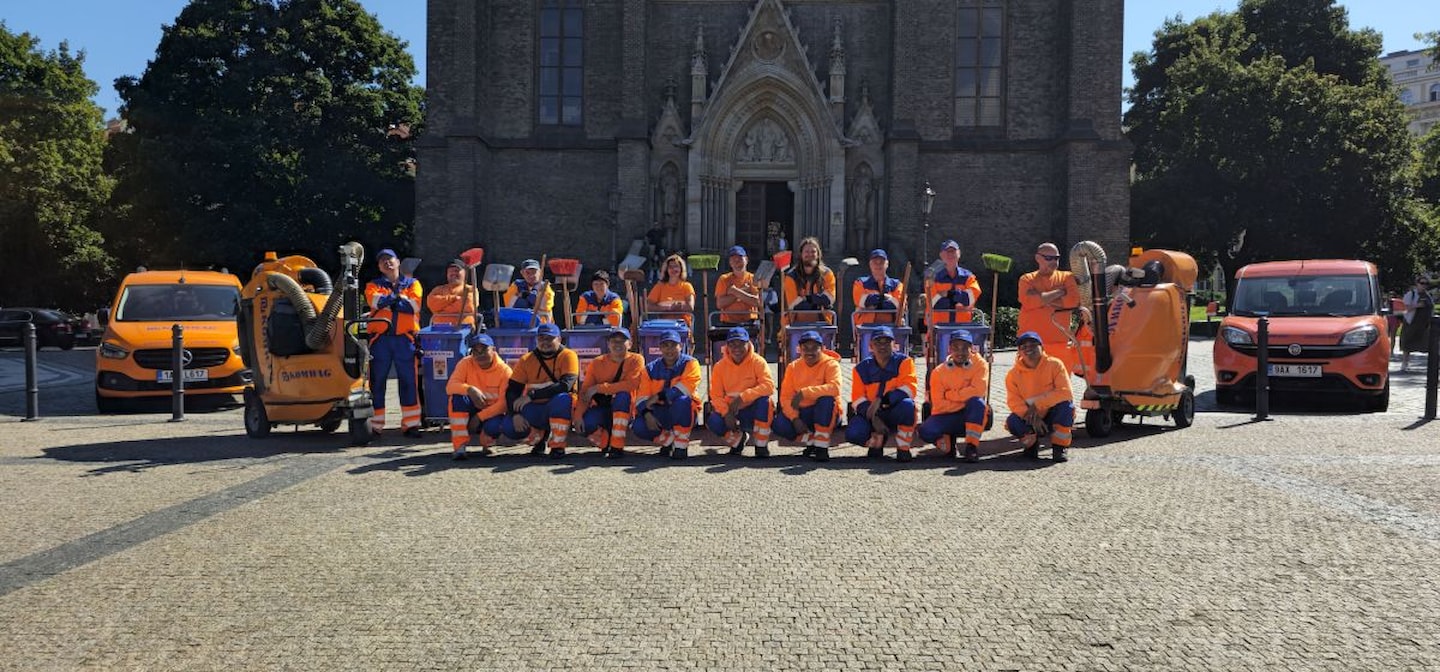 Nová výbava pro náš tým ručního úklidu