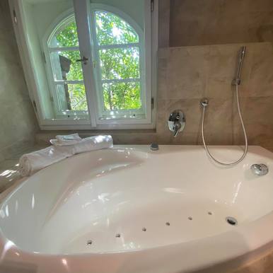 120514713_1324389301289614_5052878174946610672_n