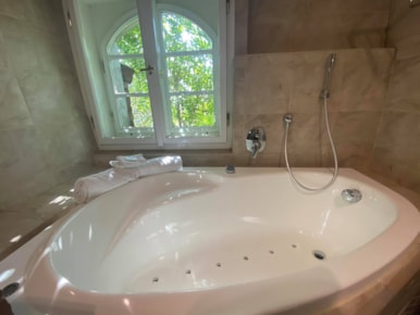 120514713_1324389301289614_5052878174946610672_n