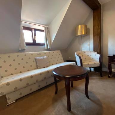 120591846_388111212351160_7195530795331597531_n