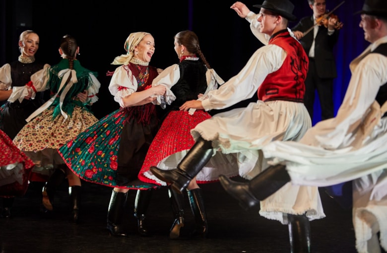 Benefiční 23. ročník letních folklorních večerů F SCÉNA 2020