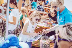 stánek dobrovolnící