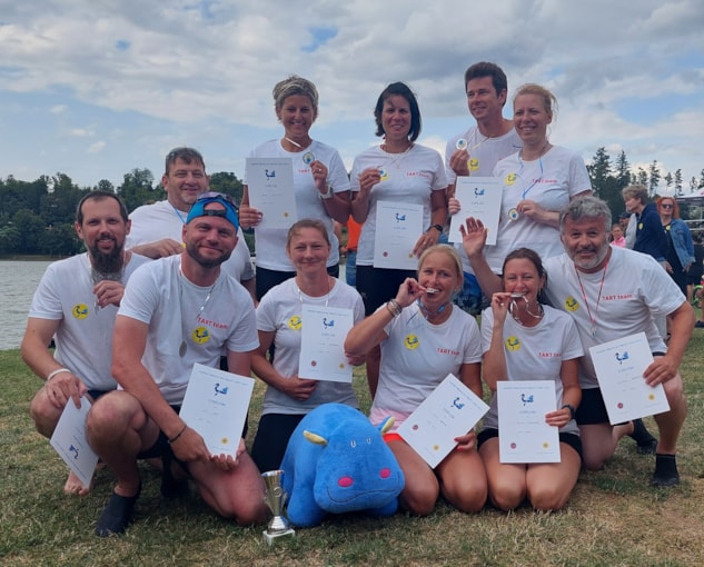 Charitativní závod MODRÝ HROCH NA DRAČÍ LODI 2023