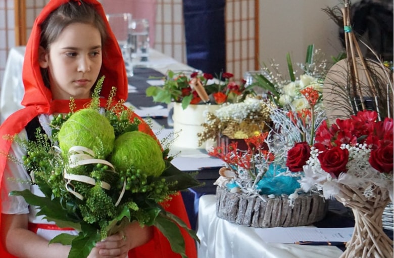 Květinová přehlídka „Pohádky ukryté v kyticích“