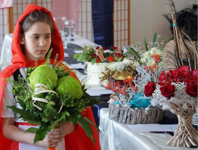 Květinová přehlídka „Pohádky ukryté v kyticích“