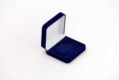 Velvet box for medals