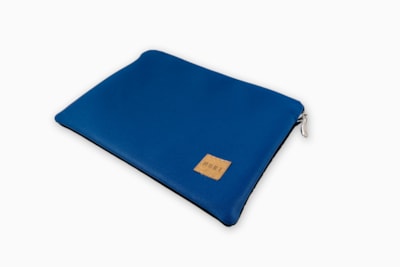 Sustainable tablet case 
