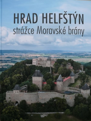 Helfstyn obalka