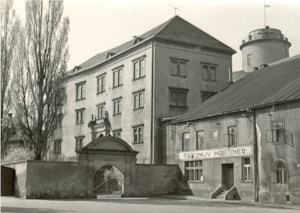 F 14326, 50. léta