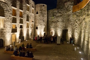 04_noční hrad