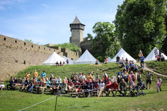 KLÁNÍ DOBRÝCH DUŠÍ