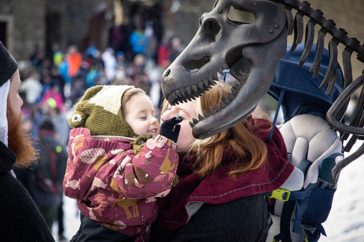 HELFŠTÝN ZVE NA TRADIČNÍ NOVOROČNÍ VÝSTUP