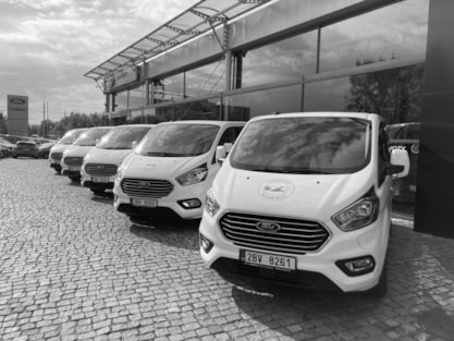 Pořízení nízkoemisních automobilů pro Společnost Podané ruce o.p.s.