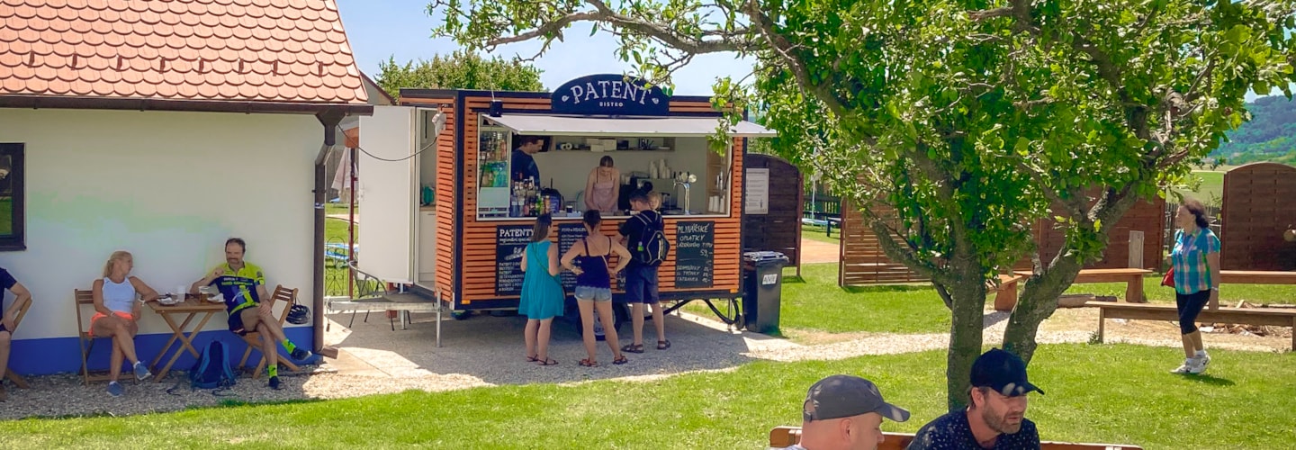 Patent bistro
