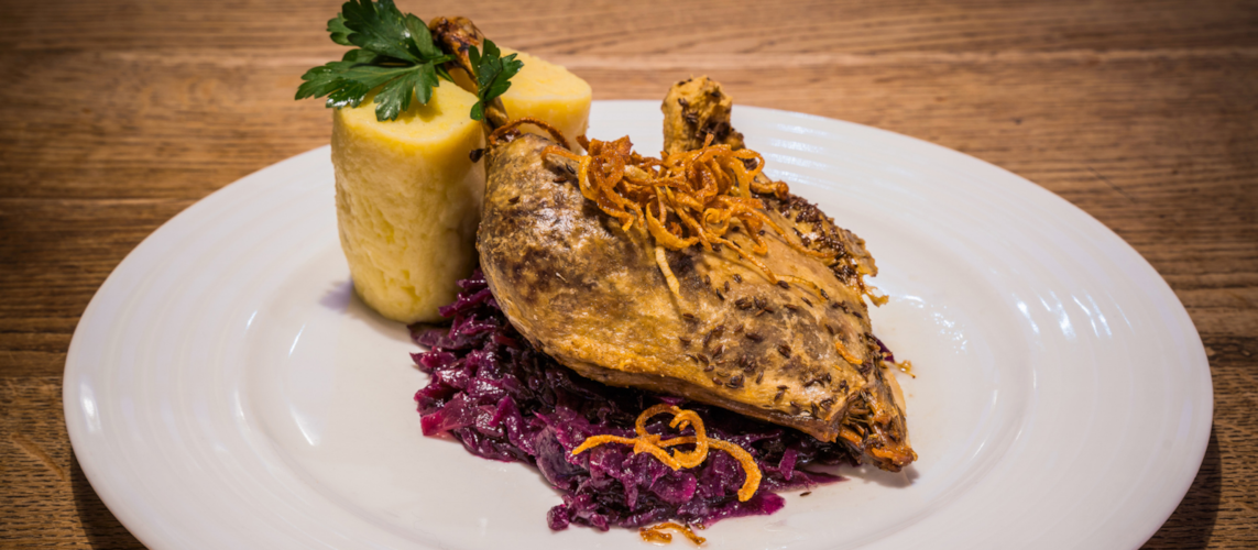 Weekend with goose feast and St. Martin's wines