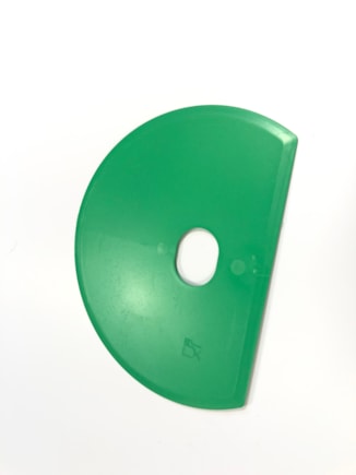 Detekovatelná pružná škrabka s otvorem 16 cm, 71915-5 zelená (náhrada za P1844-5)