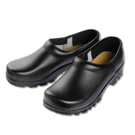 Sanita uzavřené vel. 39, černé