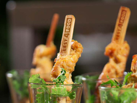 NOVINKA V NABÍDCE BAMBUSOVÉ ŠPEJLE S VAŠÍM VLASTNÍM LOGEM