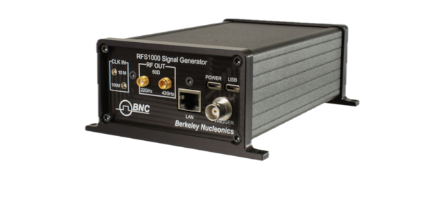 RFS-1220 RF & Microwave Signal Generator