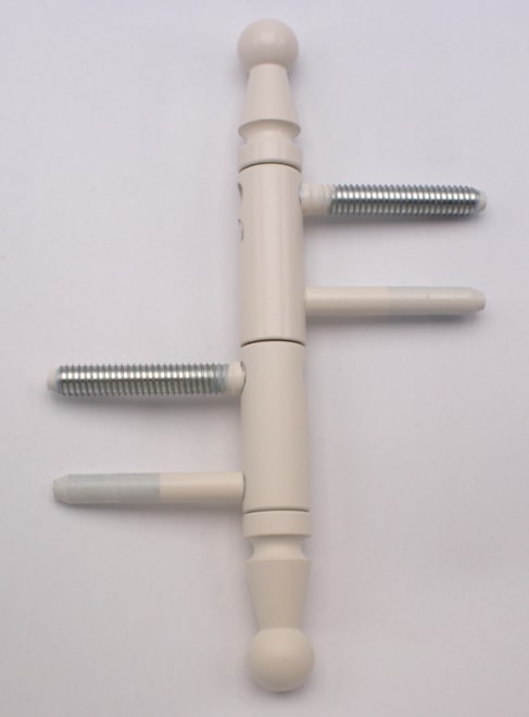 Ukázka závěsu TRIO 15 UR01 RAL 9001