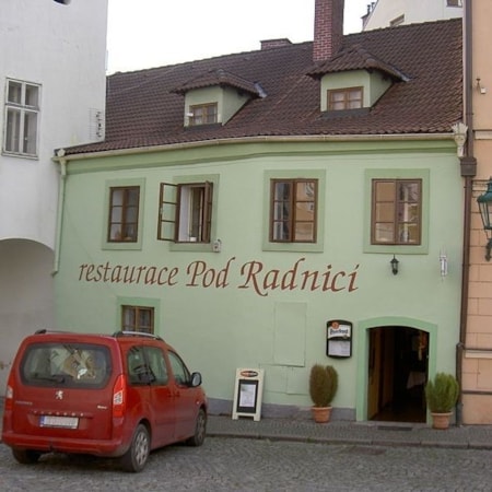 Restaurace Pod Radnicí – exteriér