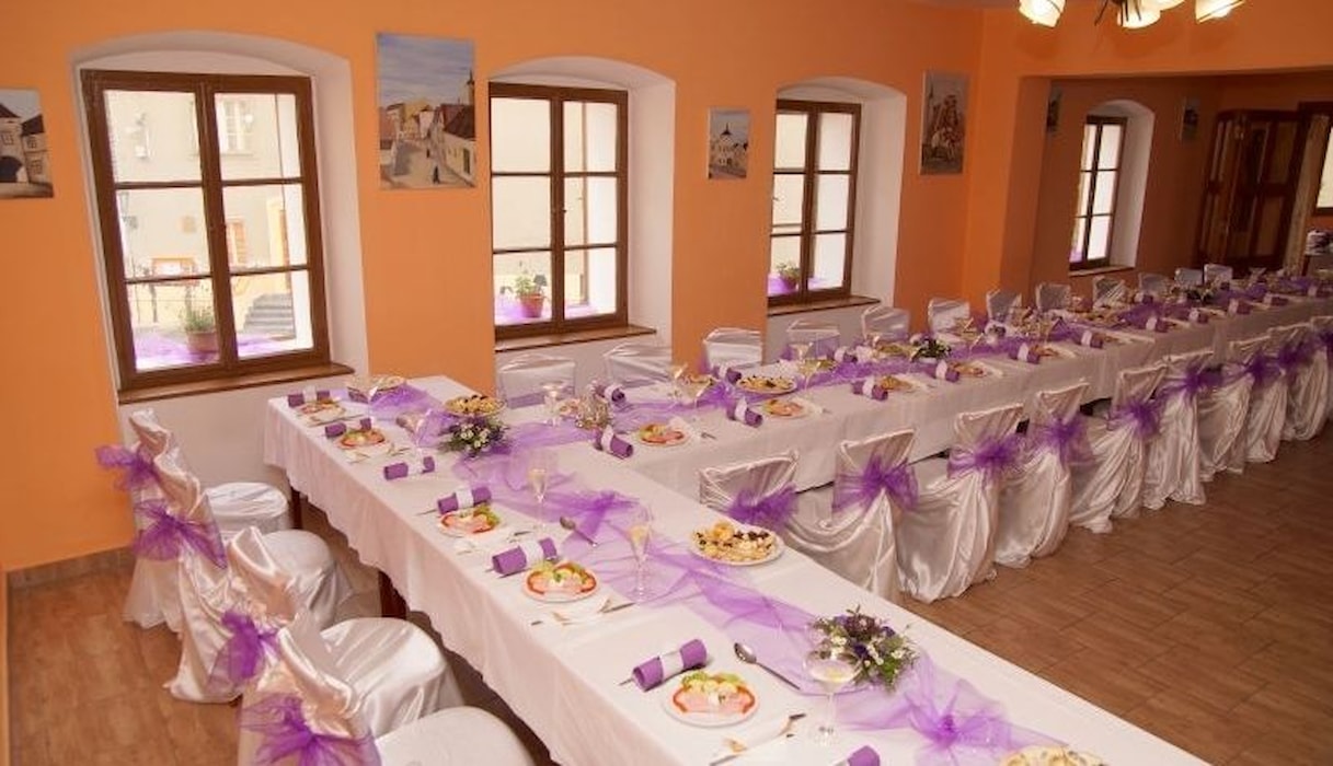 Restaurace Pod Radnicí v Horšovském Týně