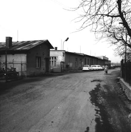 Vjezd do zavodu 2 (1977)